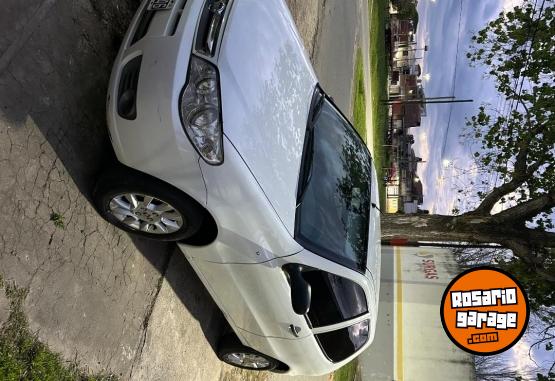 Autos - Fiat Palio fire 2010 Nafta 140000Km - En Venta