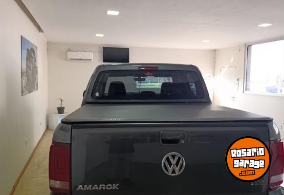 Camionetas - Volkswagen Amarok Highline 2023 Diesel 7100Km - En Venta