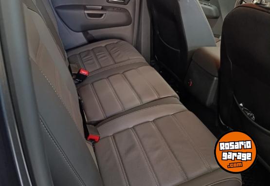 Camionetas - Volkswagen Amarok Highline 2023 Diesel 7100Km - En Venta