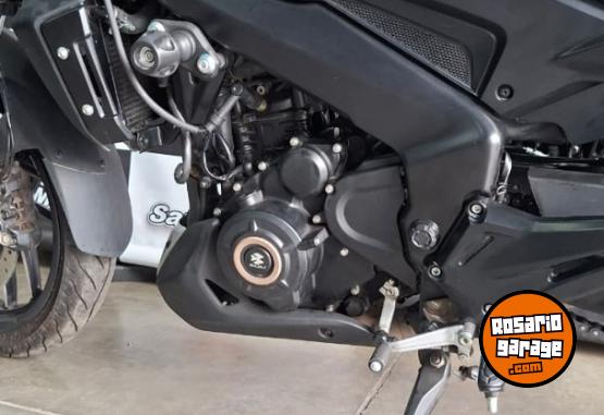 Motos - Bajaj DOMINAR 400 CC 2025 Nafta 4143Km - En Venta