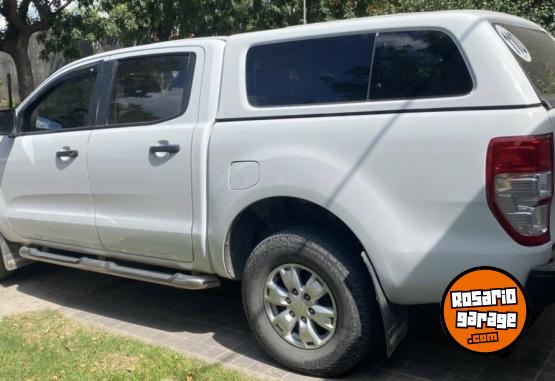 Camionetas - Ford Ranger dc 2015 4x2 safety 2015 GNC 160000Km - En Venta