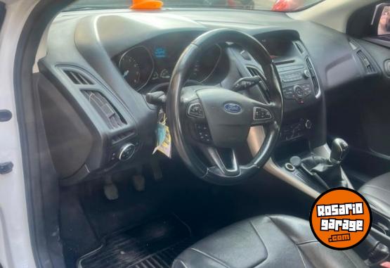 Autos - Ford Focus 2016 Nafta 92000Km - En Venta