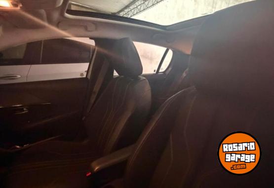 Autos - Peugeot 208 feline 2024 Nafta 17000Km - En Venta