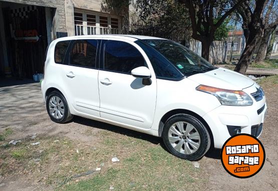 Autos - Citroen Picasso 2014 GNC 110000Km - En Venta
