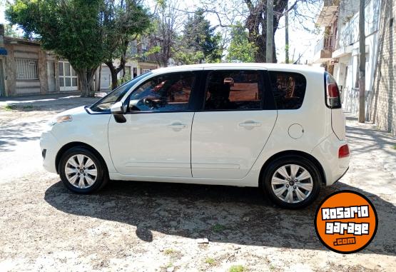 Autos - Citroen Picasso 2014 GNC 110000Km - En Venta