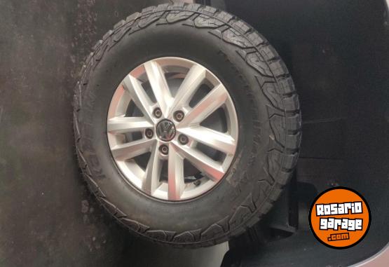 Camionetas - Volkswagen Amarok 2017 Diesel 122500Km - En Venta
