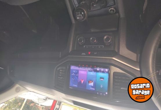 Camionetas - Volkswagen Amarok 2017 Diesel 122500Km - En Venta
