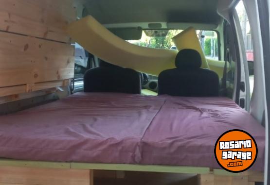 Utilitarios - Renault Kangoo 2012 Nafta 177600Km - En Venta
