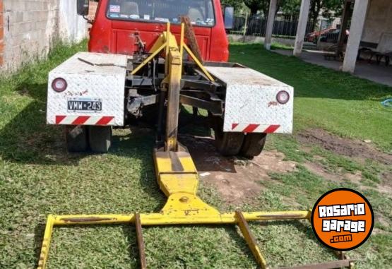 Camiones y Grúas - Ford 350 - En Venta