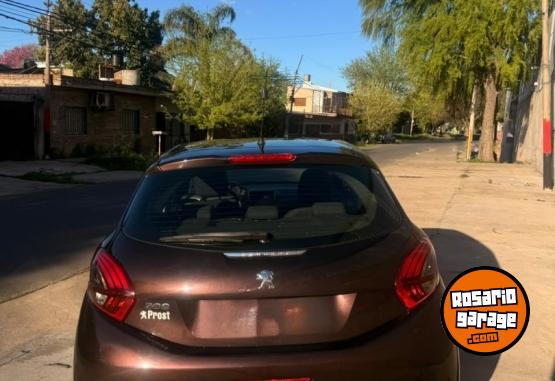 Autos - Peugeot 208 1.5 Active 2017. 2017 Nafta 100000Km - En Venta