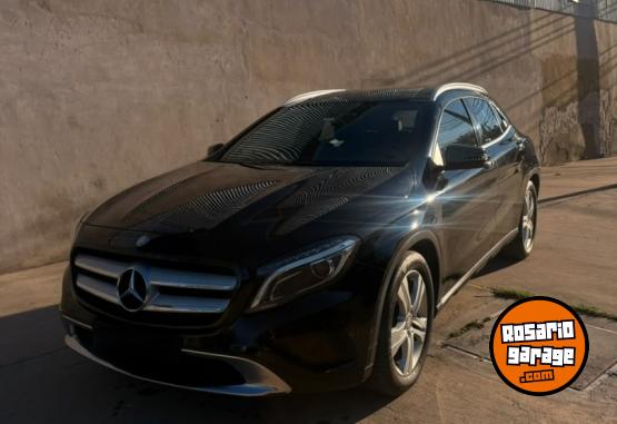 Autos - Mercedes Benz Gla 200 at 2016 2016 Nafta 84000Km - En Venta