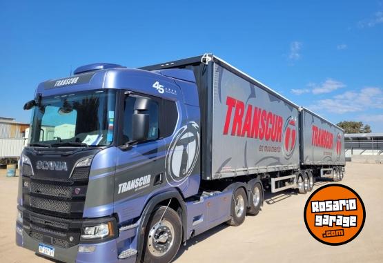 Camiones y Gr�as - R620 V8 - En Venta