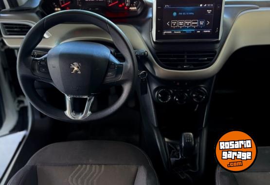 Autos - Peugeot 2008 ALLURE 2019 Nafta 67000Km - En Venta