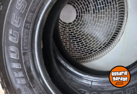 Accesorios para Autos - Cubiertas bridgestone 205/16 - En Venta