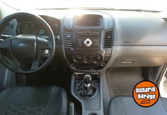 Camionetas - Ford Ranger XL Safety 2018 Diesel 125000Km - En Venta