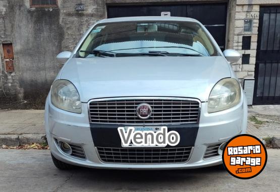 Autos - Fiat L�nea 2009 Nafta 230000Km - En Venta
