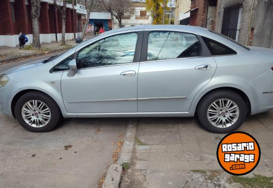 Autos - Fiat L�nea 2009 Nafta 230000Km - En Venta