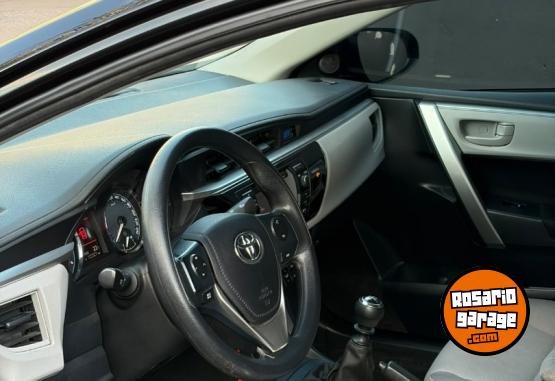 Autos - Toyota Corolla 2015 Nafta 126000Km - En Venta