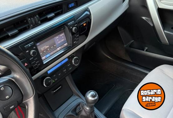Autos - Toyota Corolla 2015 Nafta 126000Km - En Venta