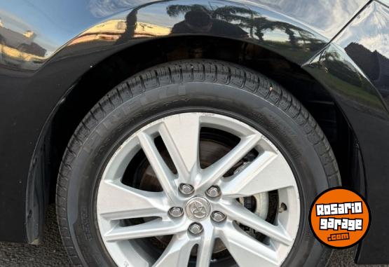 Autos - Toyota Corolla 2015 Nafta 126000Km - En Venta