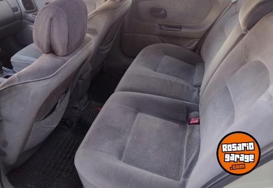 Autos - Renault Laguna 1998 Nafta 260000Km - En Venta