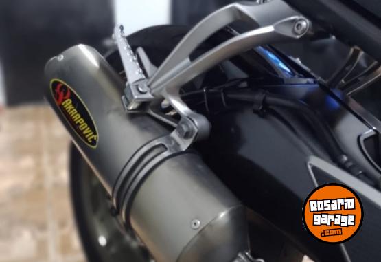 Motos - Yamaha Fazer 1000 2009 Nafta 111111Km - En Venta