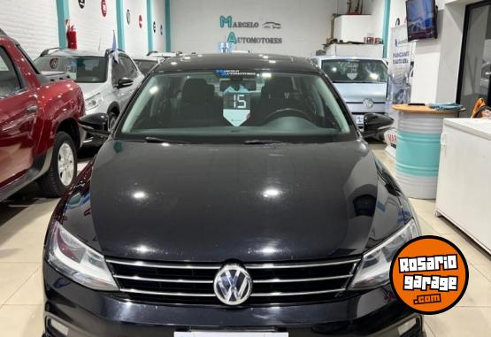 Autos - Volkswagen VENTO ADVANCE PLUS 2.5L 2015 Nafta 175000Km - En Venta
