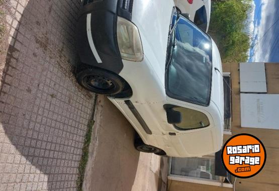 Utilitarios - Citroen Berlingo 2012 GNC 278000Km - En Venta