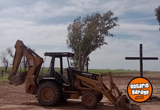 Camiones y Gr�as - Vendo o permuto Caterpillar 416B - En Venta