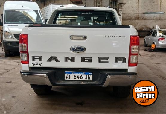 Camionetas - Ford RANGER LIMITED 2023 Diesel 46000Km - En Venta