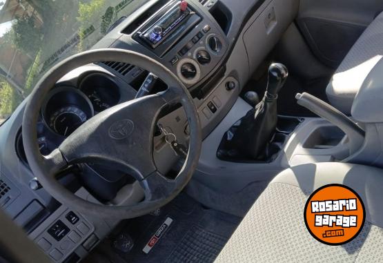 Camionetas - Toyota hilux 3.0 4x4 2006 Diesel 111111Km - En Venta