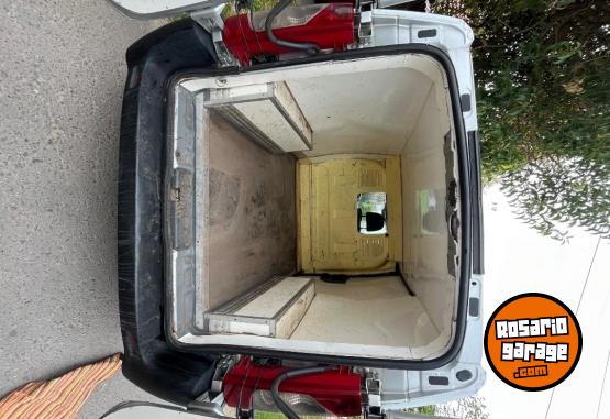 Utilitarios - Peugeot Expert 2008 Diesel 194000Km - En Venta