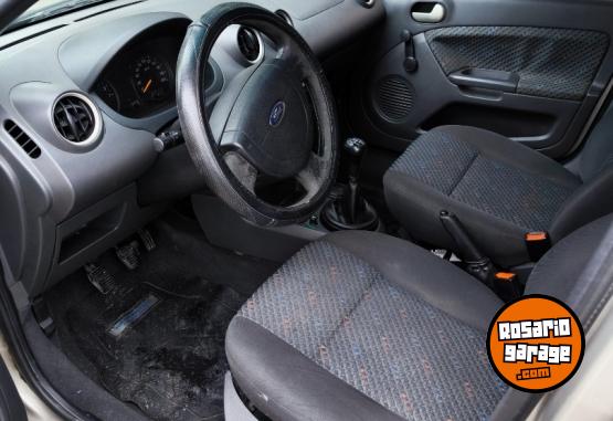 Autos - Ford 2006 2006 Nafta 205000Km - En Venta