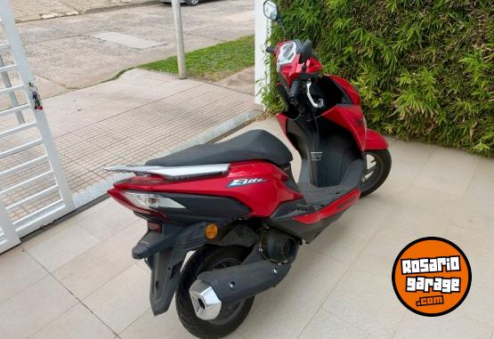 Motos - Honda Elite 125 2022 Nafta 2200Km - En Venta