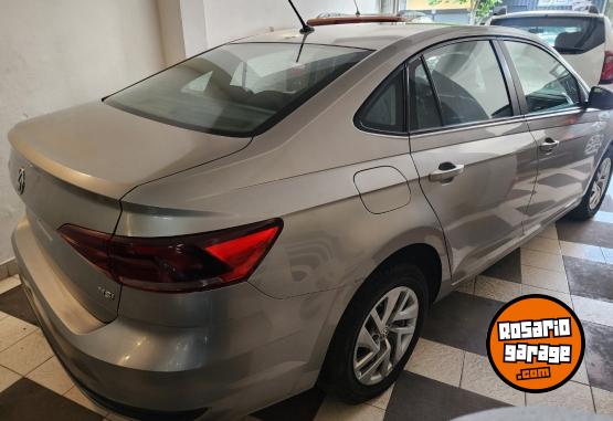 Autos - Volkswagen Virtus 2020 GNC 92000Km - En Venta