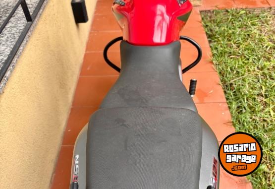 Motos - Bajaj Rouser Ns 125 2022 Nafta 12500Km - En Venta