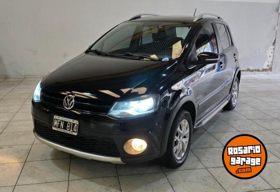 Autos - Volkswagen Crossfox highline 2013 Nafta 120000Km - En Venta