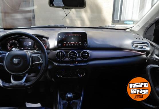 Autos - Fiat Cronos precision 1.8 2022 Nafta 83000Km - En Venta