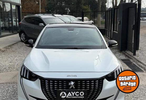 Autos - Peugeot 208 1.6 ROADTRIP 2023 Nafta - En Venta