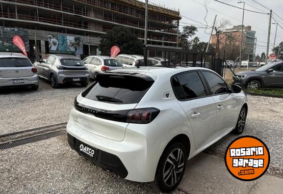 Autos - Peugeot 208 1.6 ROADTRIP 2023 Nafta - En Venta