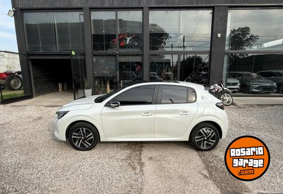 Autos - Peugeot 208 1.6 ROADTRIP 2023 Nafta - En Venta