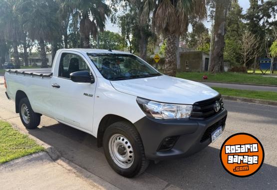 Camionetas - Toyota Hilux 2024 Diesel 91000Km - En Venta