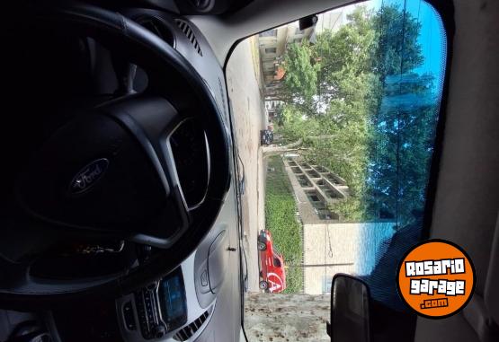 Autos - Ford Ka 2018 Nafta 86520Km - En Venta