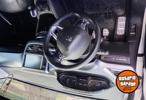 Autos - Peugeot 208 Feline 1.6 16v 2013 Nafta 172000Km - En Venta