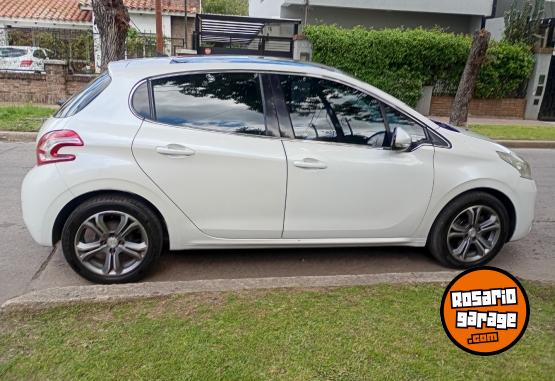 Autos - Peugeot 208 Feline 1.6 16v 2013 Nafta 172000Km - En Venta