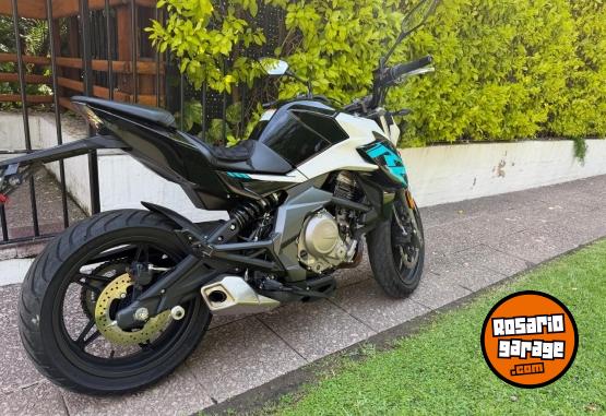 Motos - CF rz 650 2022 Nafta 8000Km - En Venta