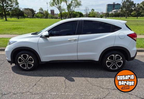 Camionetas - Honda HRV LX 2016 Nafta 85000Km - En Venta