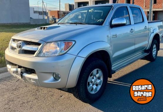 Camionetas - Toyota Pick up 2.5 2012 Diesel 200000Km - En Venta
