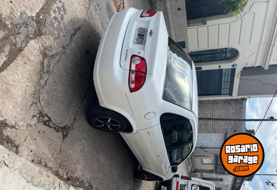 Autos - Chevrolet Classic 2015 GNC 170000Km - En Venta