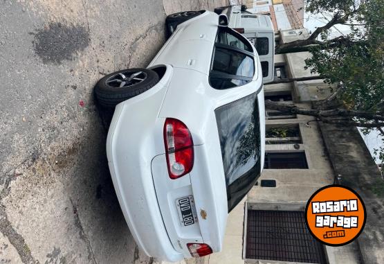Autos - Chevrolet Classic 2015 GNC 170000Km - En Venta